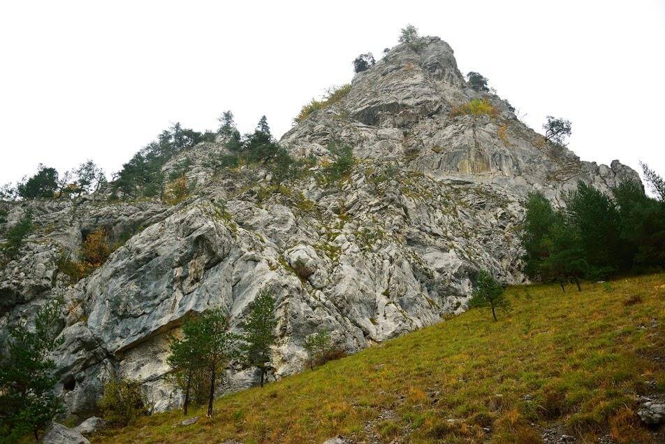 Kócs-hegység egynapos bakancsos túra