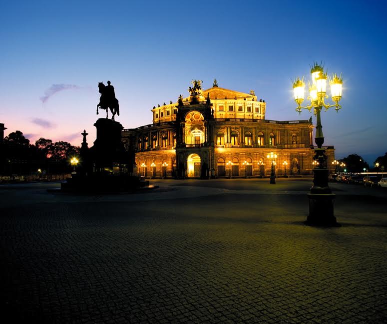 Drezda, az Elba és a Szász-Svájc homokkő képződményei