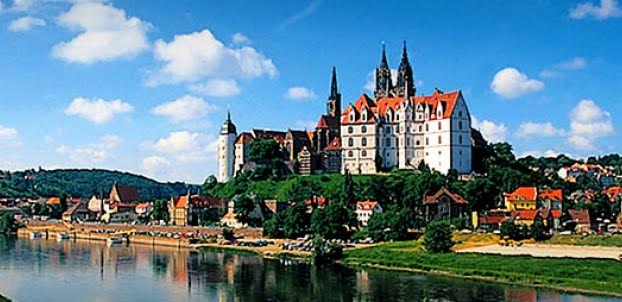 Drezda, az Elba és a Szász-Svájc homokkő képződményei